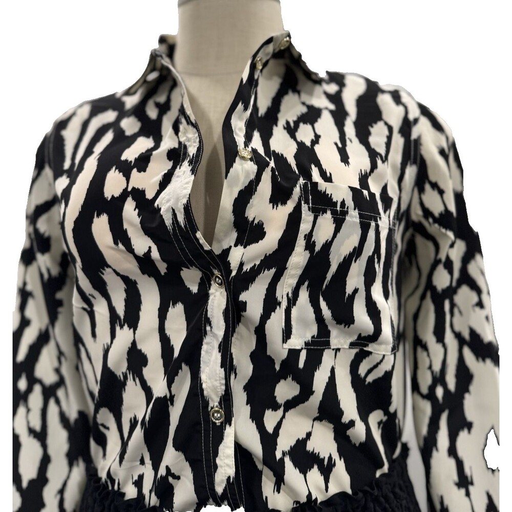 Casacabana Medium Black & White Long Sleeve Shirt Blouse